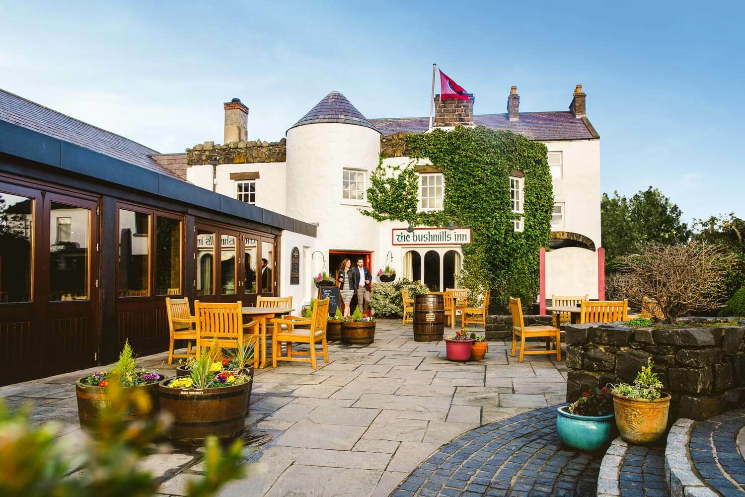 Bushmills Inn Hotel & Restaurant Exterior foto